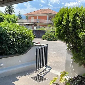 Fondachello Sea House Appartamento